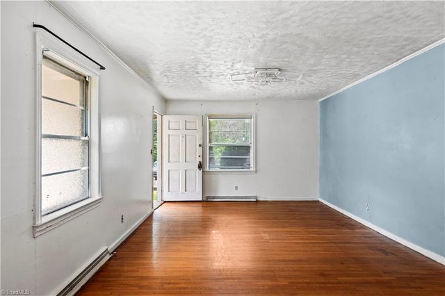 539 S Westview Drive, Winston-salem, NC 27103