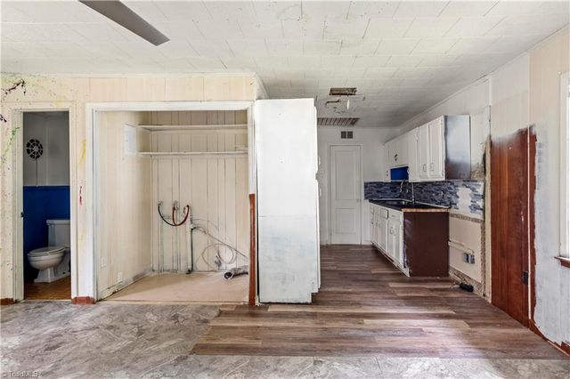 539 S Westview Drive, Winston-salem, NC 27103