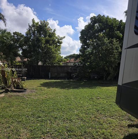 15641 SW 147th Ave, Miami, FL 33187