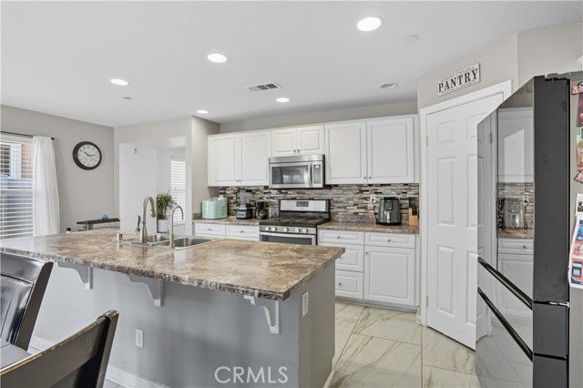 3377 Cabrillo Court, Perris, CA 92570