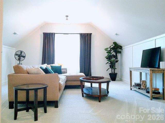 1141 Overlake Drive, Belmont, NC 28012