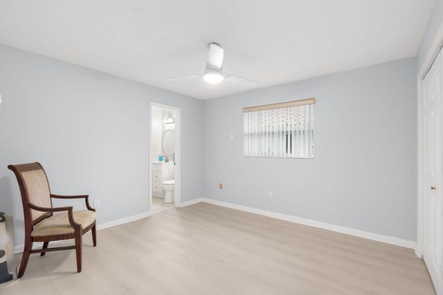 1852 NW 82ND Avenue, Coral Springs, FL 33071