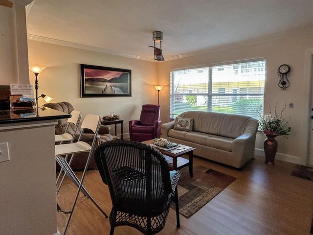 638 Snug Harbor Drive E6, Boynton Beach, FL 33435