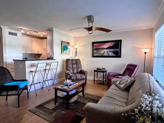 638 Snug Harbor Drive E6, Boynton Beach, FL 33435