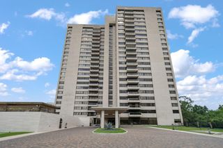49 Briar Hollow Lane 401, Houston, TX 77027