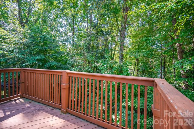 247 Spring Shore Road, Statesville, NC 28677