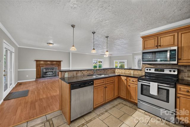 247 Spring Shore Road, Statesville, NC 28677