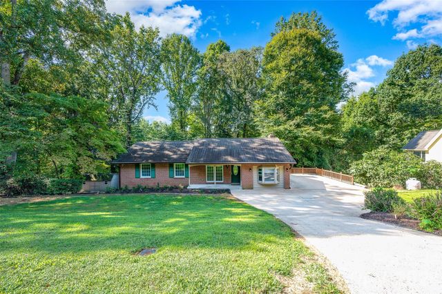 247 Spring Shore Road, Statesville, NC 28677