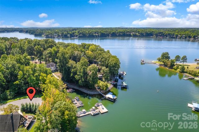 247 Spring Shore Road, Statesville, NC 28677