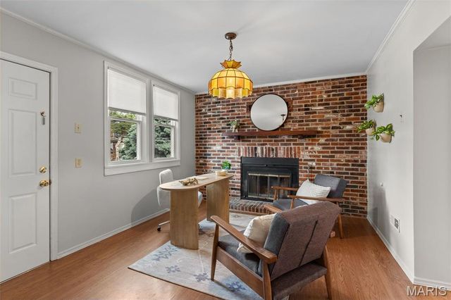 4230 S 37th Street, St Louis, MO 63116