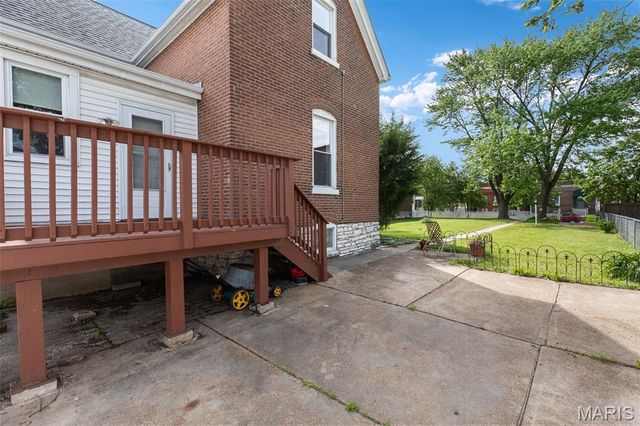 4230 S 37th Street, St Louis, MO 63116