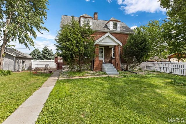 4230 S 37th Street, St Louis, MO 63116