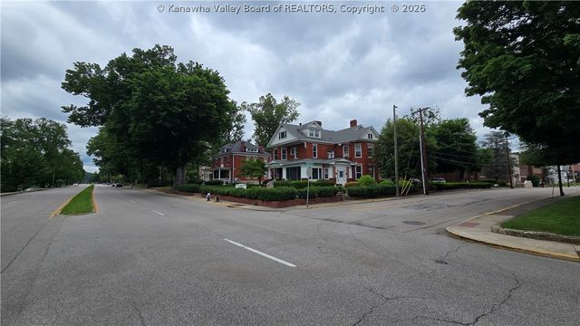 1598 Kanawha Boulevard, Charleston, WV 25311