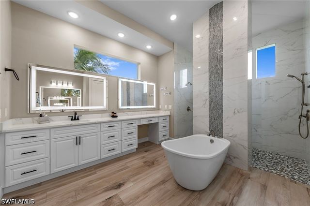 3817 Kismet Lakes LN, Cape Coral, FL 33993