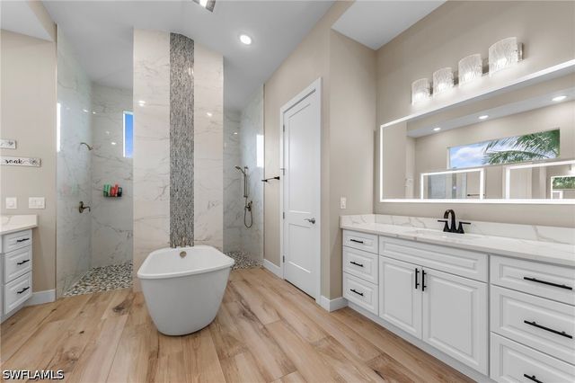 3817 Kismet Lakes LN, Cape Coral, FL 33993