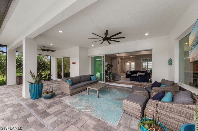 3817 Kismet Lakes LN, Cape Coral, FL 33993