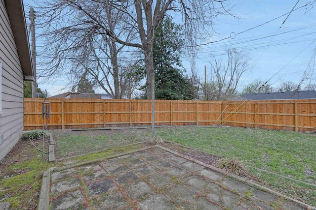 308 Colonial Avenue, Evansville, IN 47710