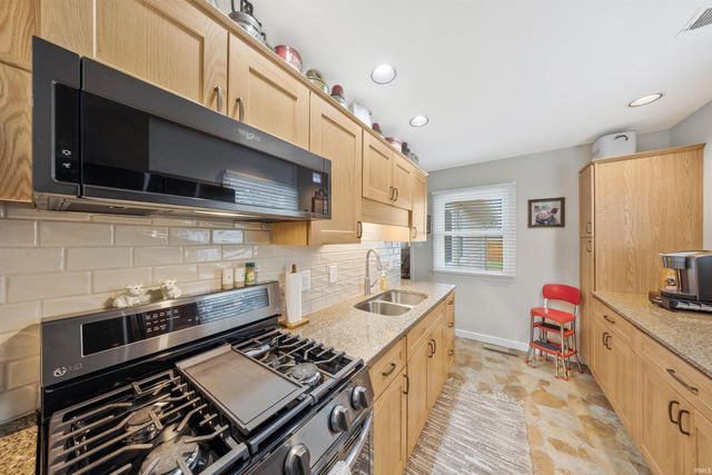 308 Colonial Avenue, Evansville, IN 47710