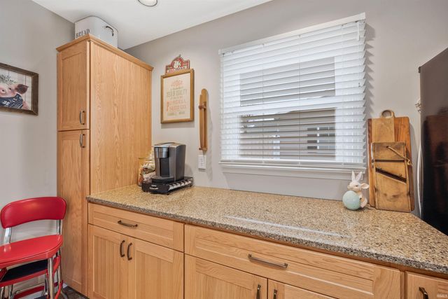 308 Colonial Avenue, Evansville, IN 47710