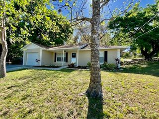 723 SHADY NOOK DRIVE, Clermont, FL 34711