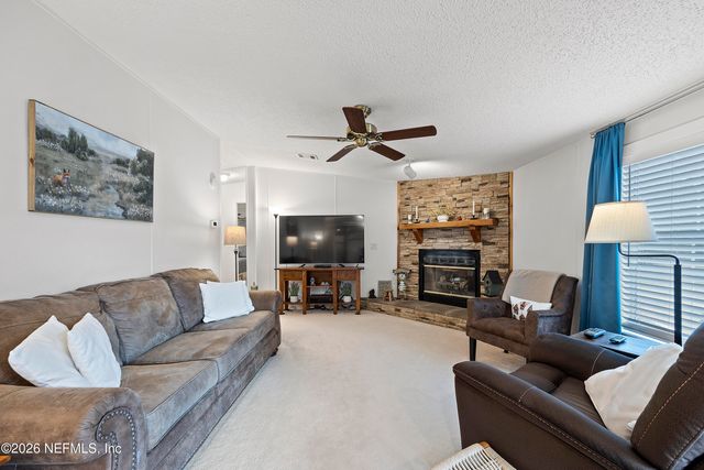 9972 SW COUNTY ROAD 240, Lake City, FL 32024