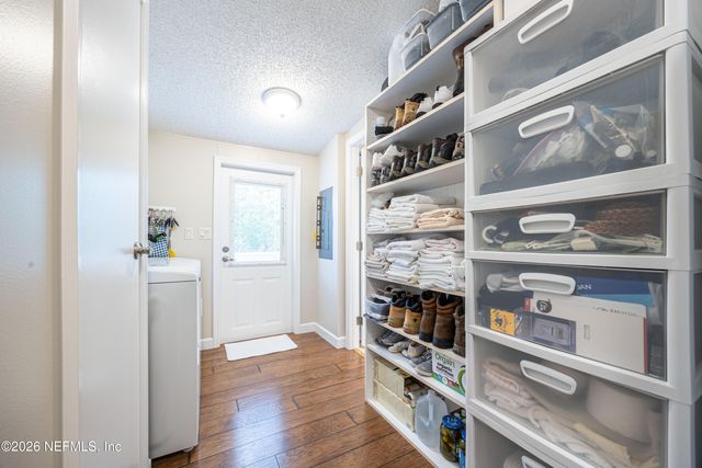 9972 SW COUNTY ROAD 240, Lake City, FL 32024