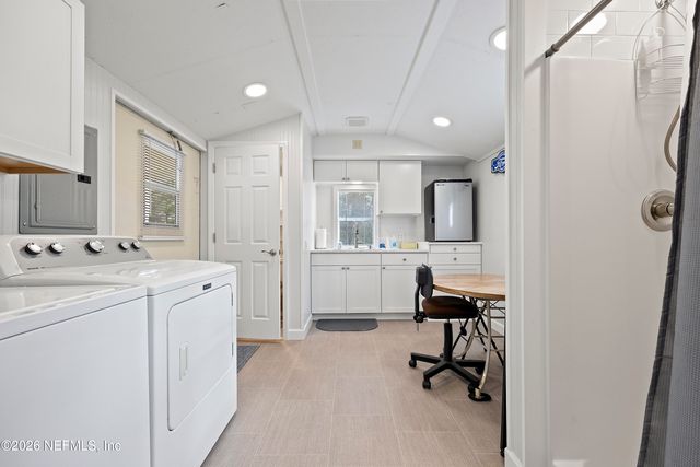 9972 SW COUNTY ROAD 240, Lake City, FL 32024