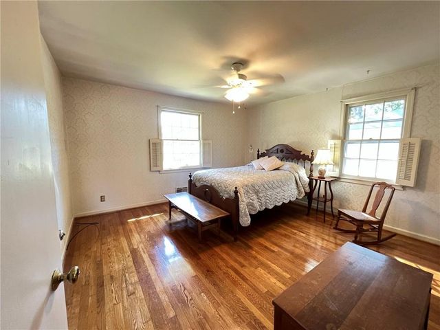 363 Seminole NE Drive, Marietta, GA 30060