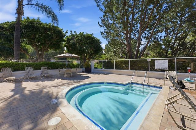 157 California Court, Mission Viejo, CA 92692
