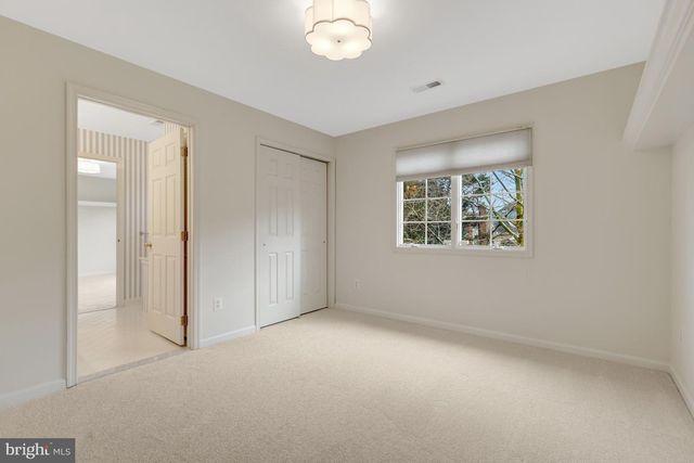 1295 GATESMEADOW WAY, Reston, VA 20194