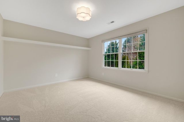 1295 GATESMEADOW WAY, Reston, VA 20194