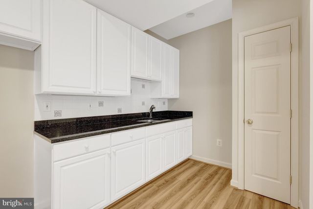 1295 GATESMEADOW WAY, Reston, VA 20194