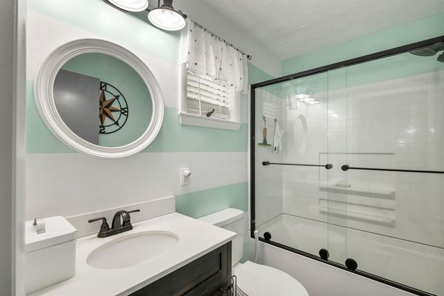 6 Cumberland Rd Unit 18, Gilford, NH 03249