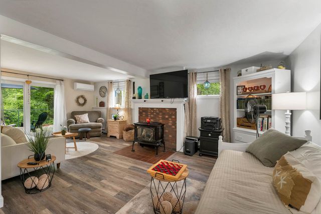 6 Cumberland Rd Unit 18, Gilford, NH 03249