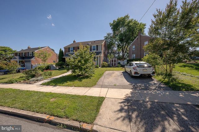 425 CAMPBELL AVE, Havertown, PA 19083