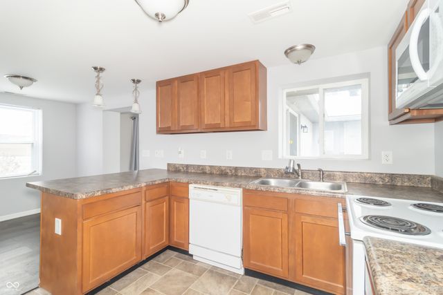 5470 S Main Street, Fountaintown, IN 46130