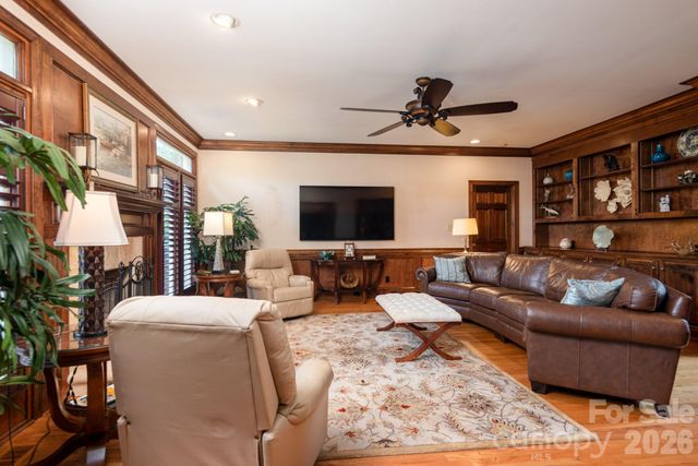 19223 Stableford Lane, Cornelius, NC 28031