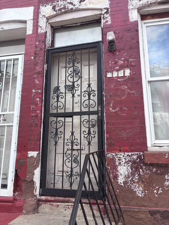 2239 N CLEVELAND ST, Philadelphia, PA 19132