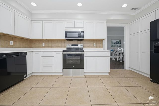 3408 Woodduck Way, Manhattan, KS 66503