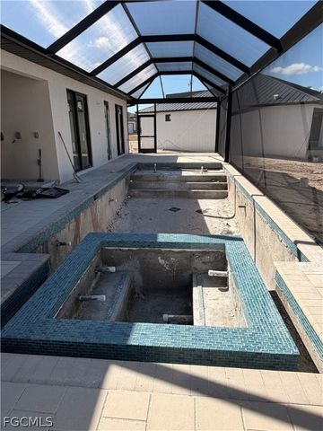 901 NW 19th TER, Matlacha, FL 33993