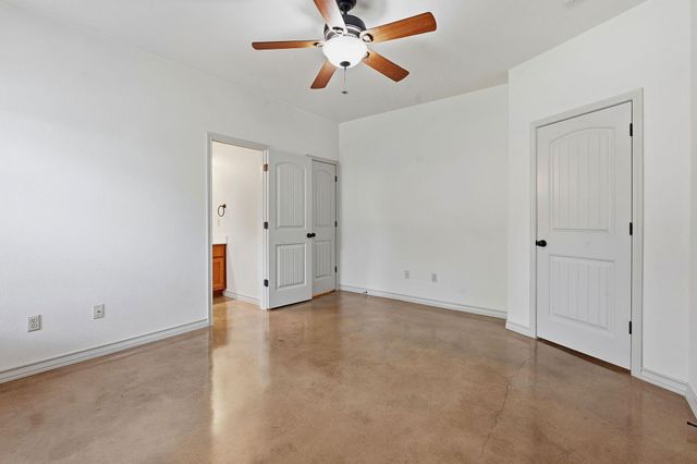 10215 Twin Lake LOOP, Dripping Springs, TX 78620