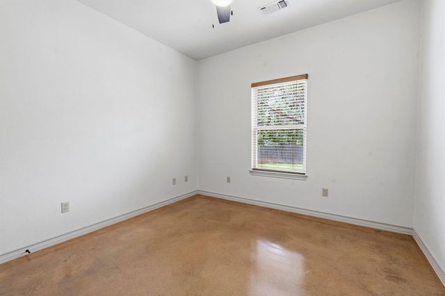 10215 Twin Lake LOOP, Dripping Springs, TX 78620