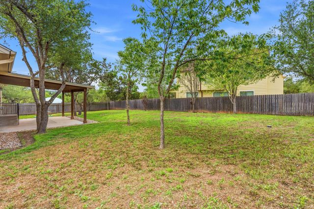 10215 Twin Lake LOOP, Dripping Springs, TX 78620