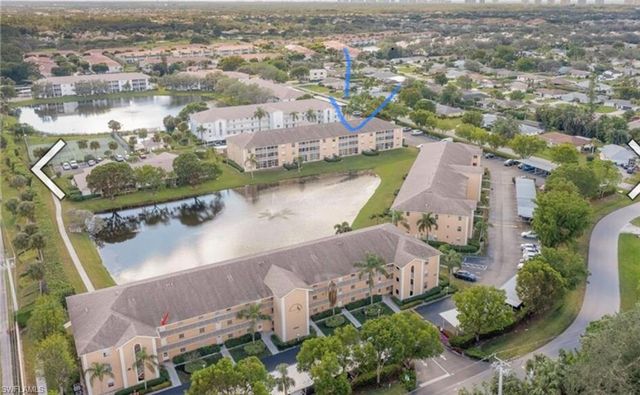 9640 Victoria Ln Apt 305, Naples, FL 34109