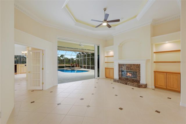 7908 WARWICK GARDENS LANE, University Park, FL 34201