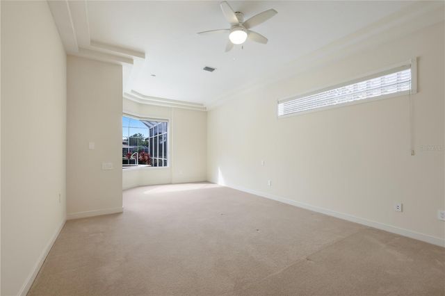 7908 WARWICK GARDENS LANE, University Park, FL 34201