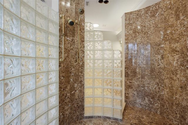 7908 WARWICK GARDENS LANE, University Park, FL 34201