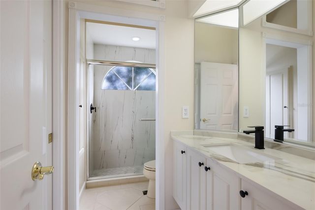 7908 WARWICK GARDENS LANE, University Park, FL 34201