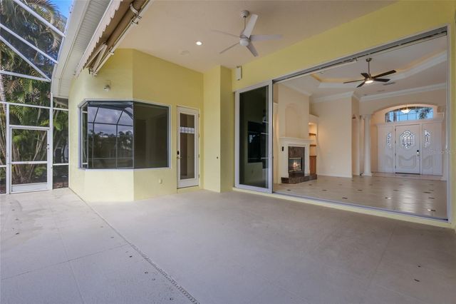 7908 WARWICK GARDENS LANE, University Park, FL 34201