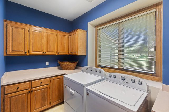 4172 Cashell Glen, Eagan, MN 55122